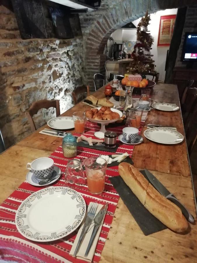 La Lauze Et L'Anguille Bed & Breakfast Gaillac Bagian luar foto