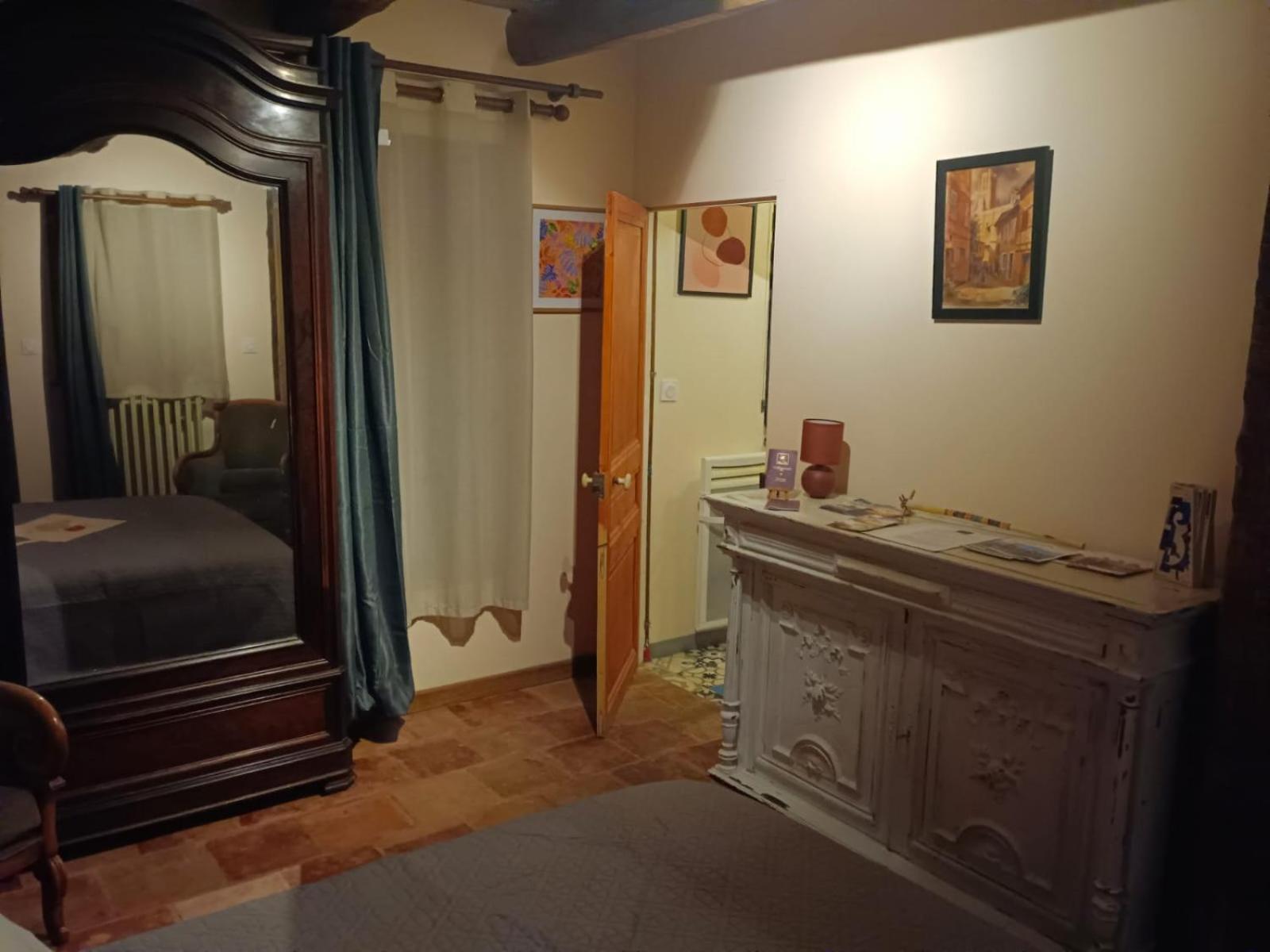 La Lauze Et L'Anguille Bed & Breakfast Gaillac Bagian luar foto
