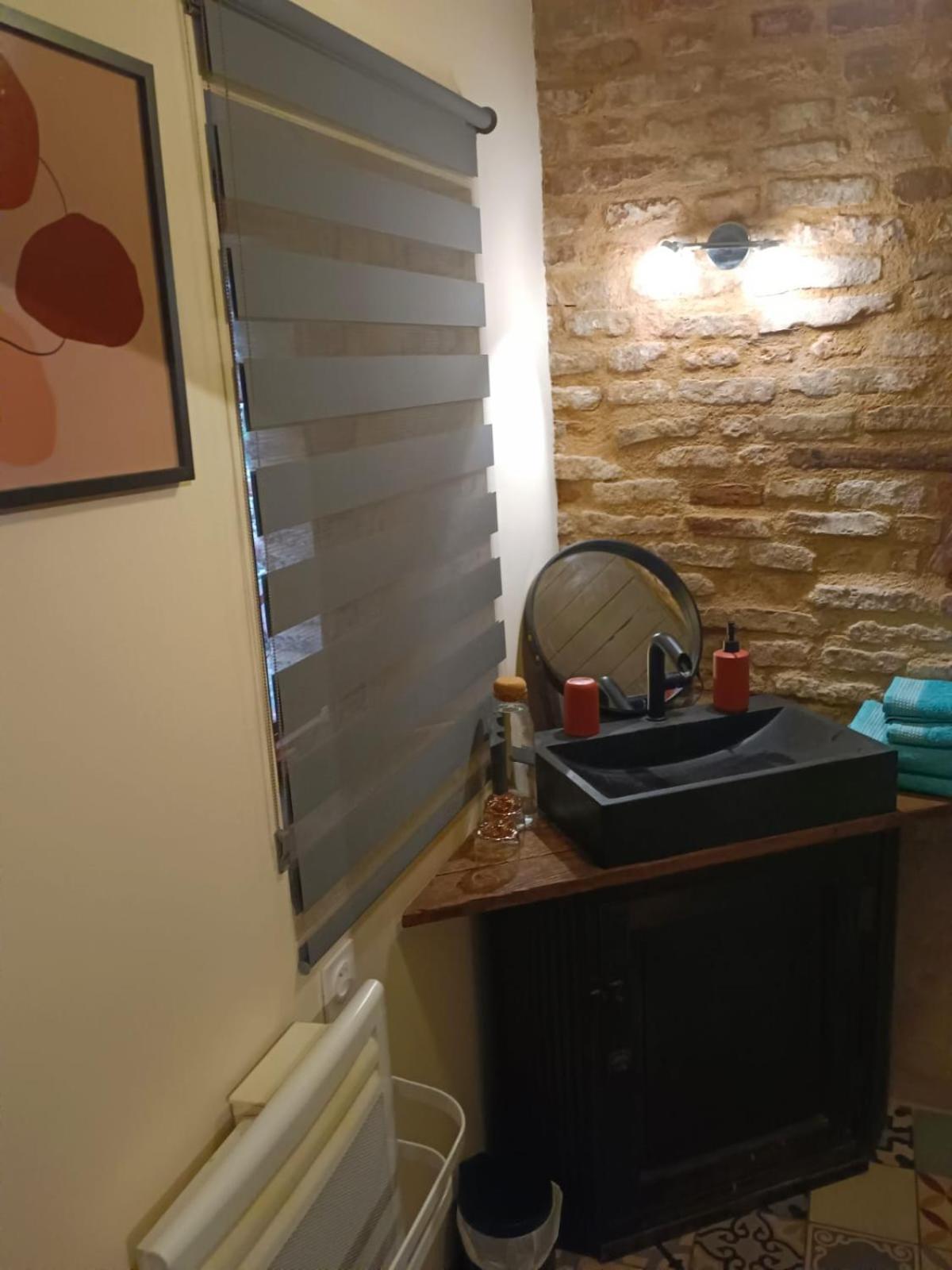 La Lauze Et L'Anguille Bed & Breakfast Gaillac Bagian luar foto