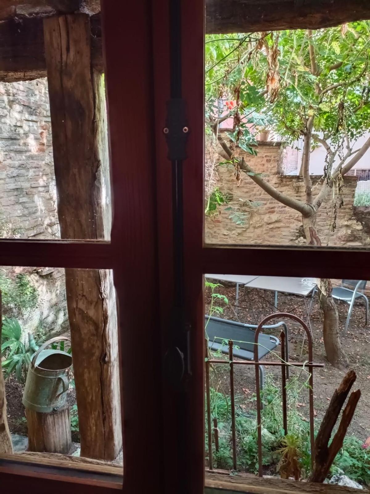 La Lauze Et L'Anguille Bed & Breakfast Gaillac Bagian luar foto